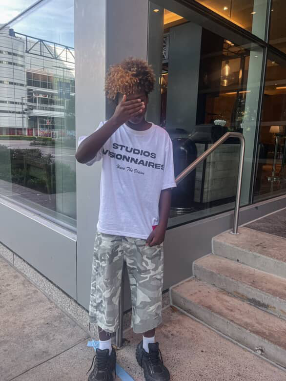 VISIONNAIRES TEE (WHITE)