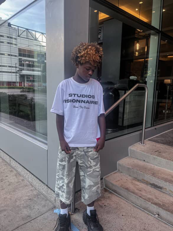 VISIONNAIRES TEE (WHITE)