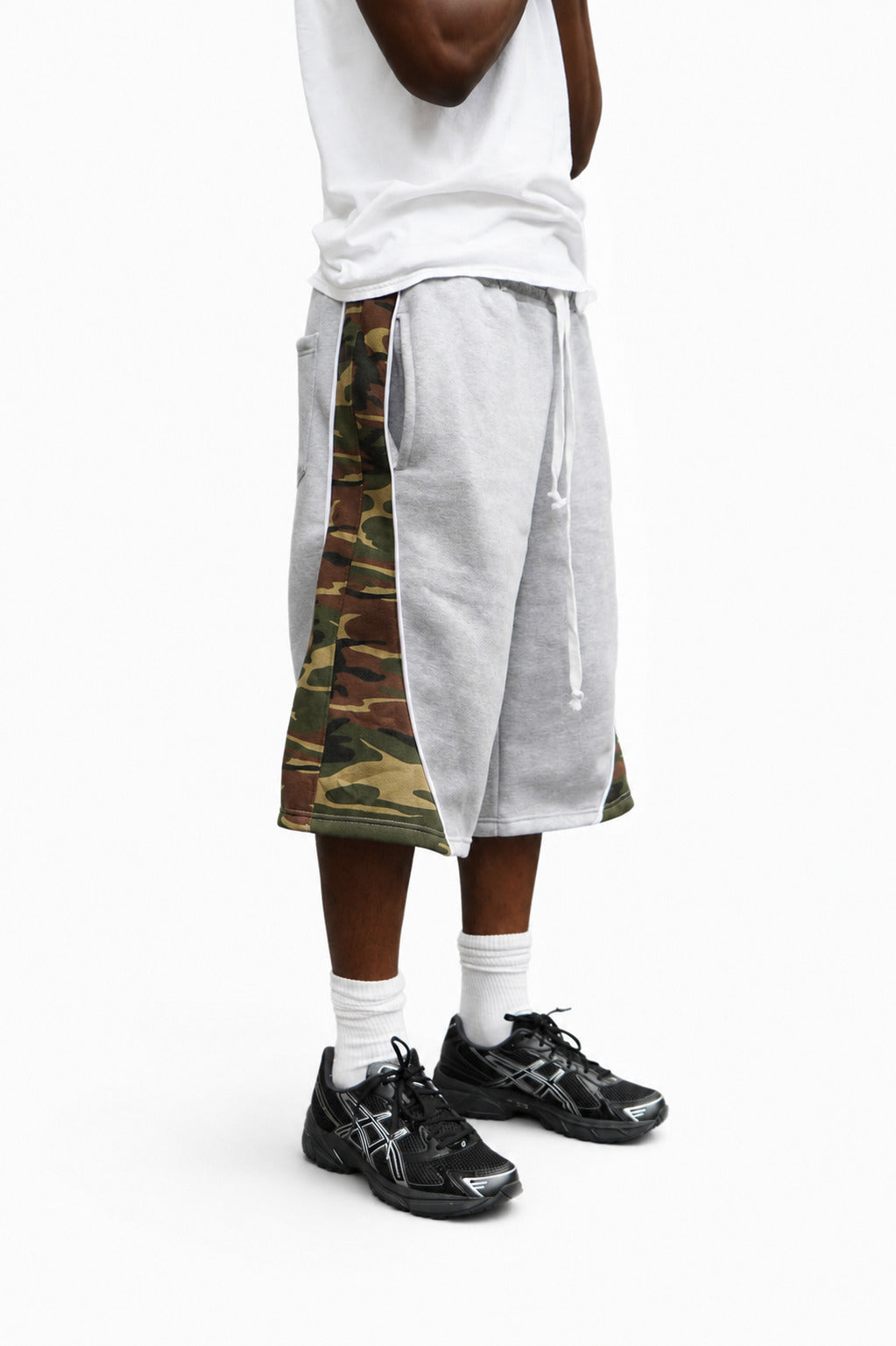 VS - GRAY CAMO SHORTS