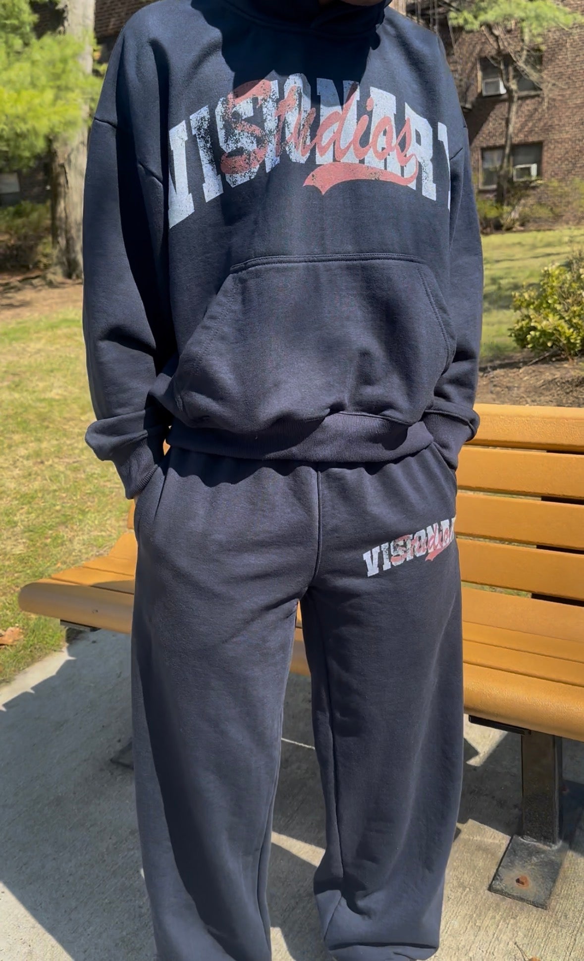 VISIONARY STUDIOS SWEATS NAVY